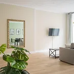 Spacious Family With 2 Bedrooms 公寓 *