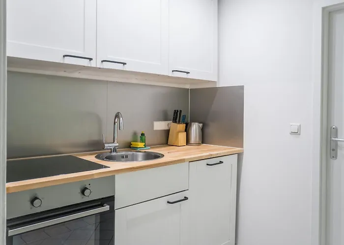 アパート Spacious Family With 2 Bedrooms ベルリン