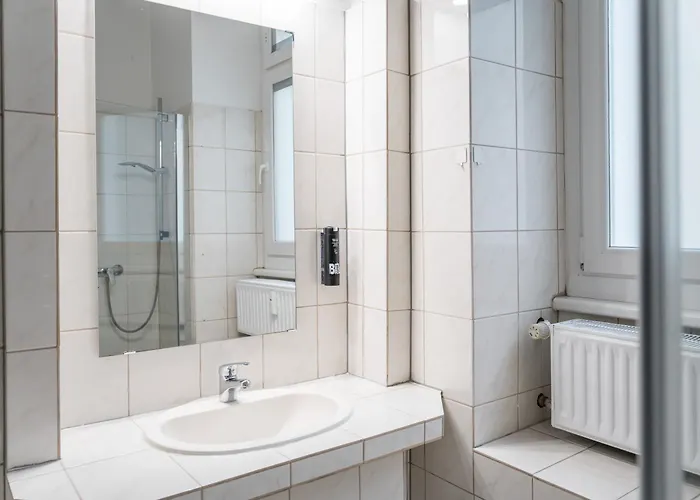 Spacious Family With 2 Bedrooms